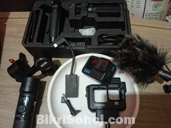 Go Pro 11 and Zhiyun Gimbal